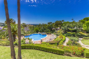 Cubo's Apartamento Boutique Elviria Hills Marbella